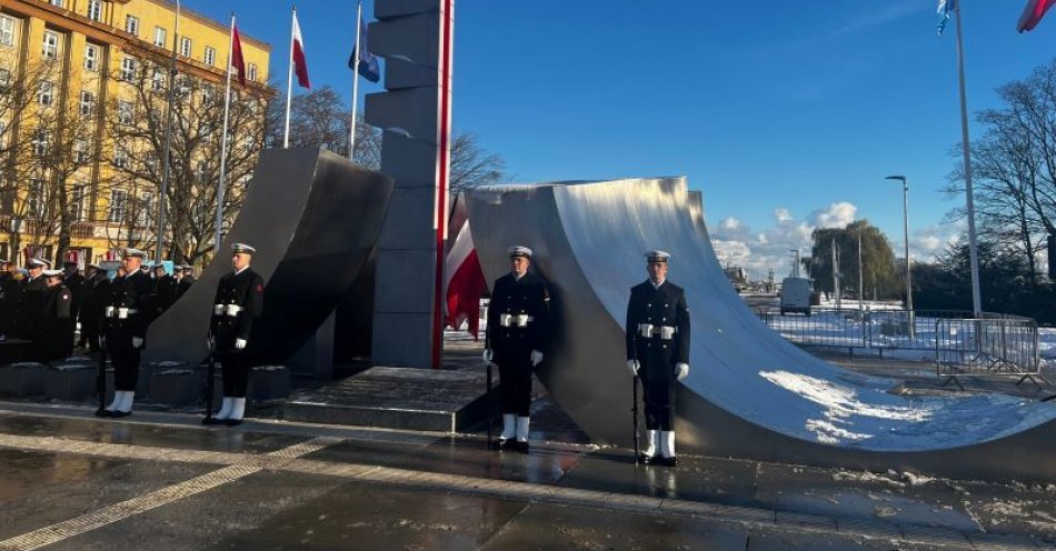 zdjęcie: Obchody 105 Rocznicy Utworzenia Marynarki Wojennej RP / fot. KMP w Gdyni