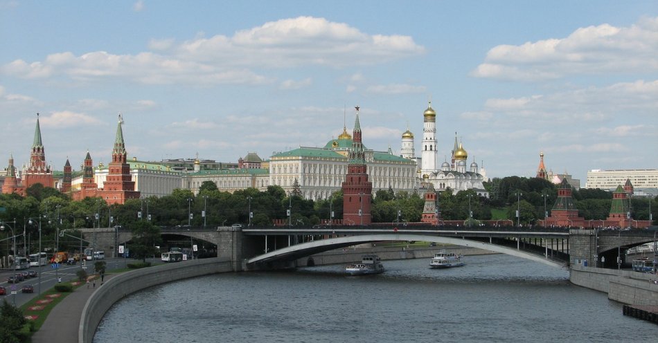 zdjęcie: Rosja wciąż szerzy kłamstwa przeciwko Polsce / pixabay/2123697