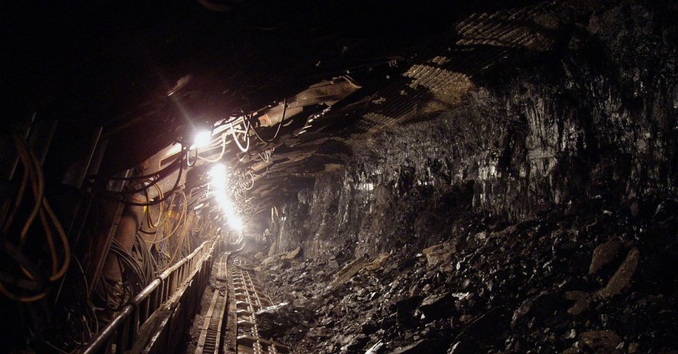 zdjęcie: Bryła węgla uderzyła dwóch górników; obaj są w szpitalu / pixabay/1626368