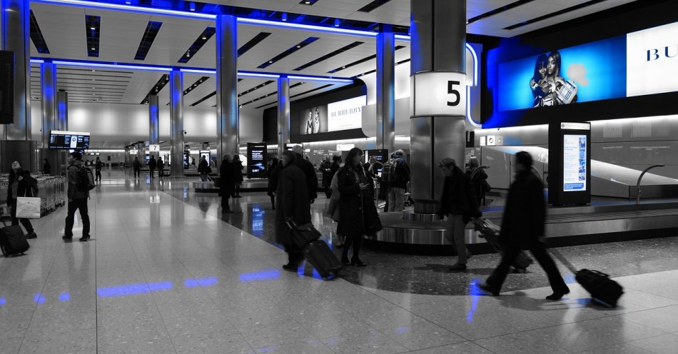 zdjęcie: Ewakuacja lotniska; służby sprawdzały pozostawiony bagaż / pixabay/775540
