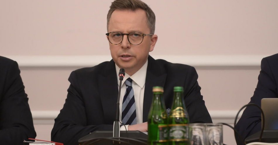 zdjęcie: D. Joński (KO) szefem komisji do spraw tzw. wyborów kopertowych; pierwsze merytoryczne posiedzenie w piątek / fot. PAP