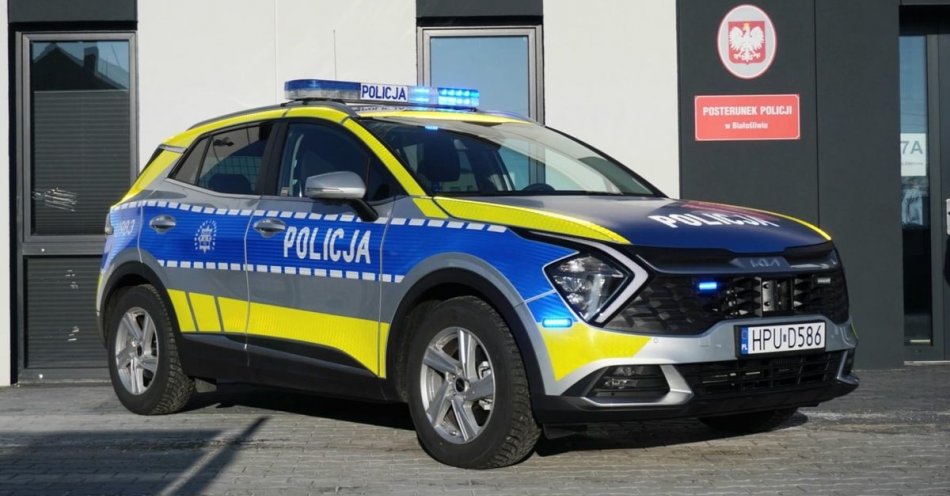 zdjęcie: Dwa nowe oznakowane radiowozy dla pilskich policjantów / fot. KPP Piła