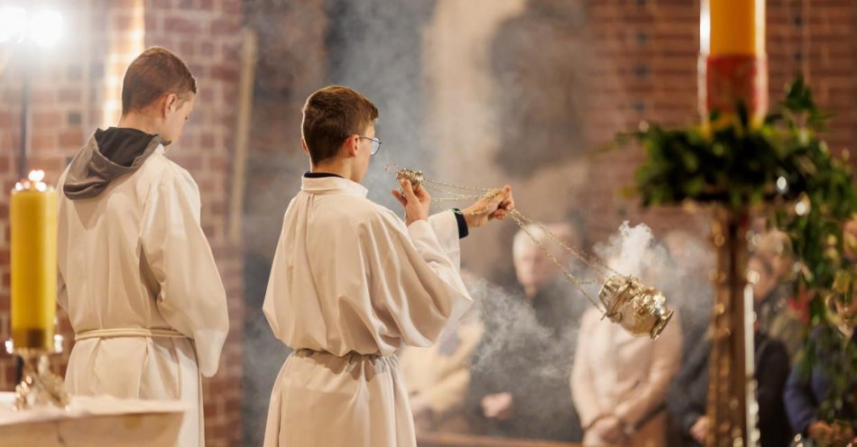 zdjęcie: Uroczystość Zmartwychwstania Pańskiego to najstarsze i najważniejsze święto w Kościele / fot. PAP
