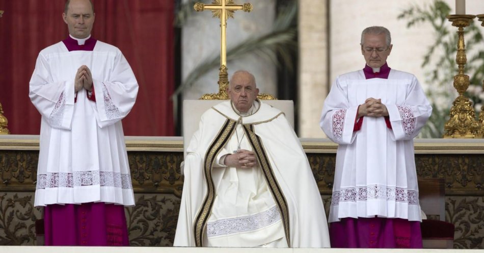 zdjęcie: Papież apeluje o drogę pokoju w Izraelu, Palestynie i na Ukrainie / fot. PAP