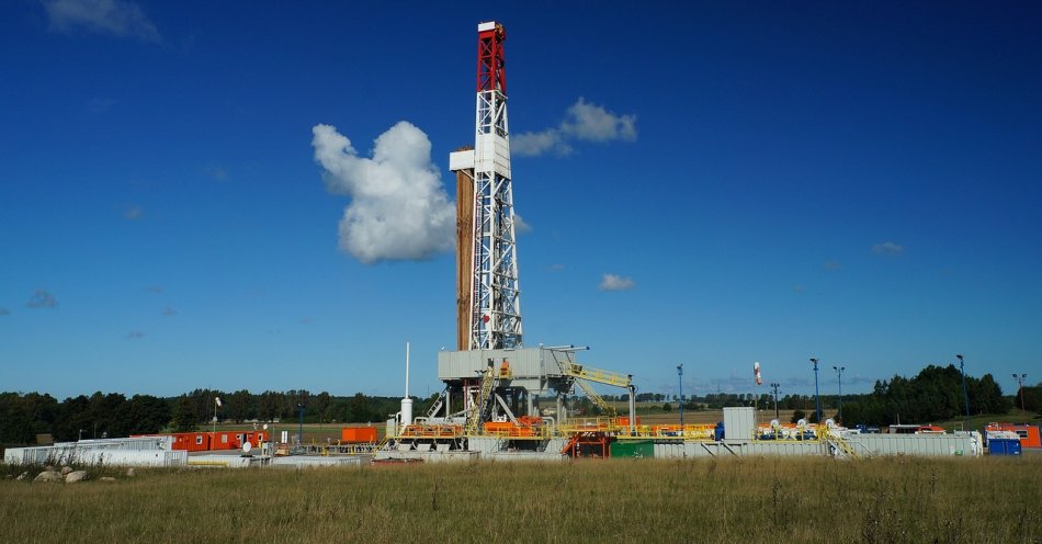 zdjęcie: Nie będzie kolejnych inwestycji gazowych w PEP2040 - Zielińska, MKiŚ (wywiad) / pixabay/863196