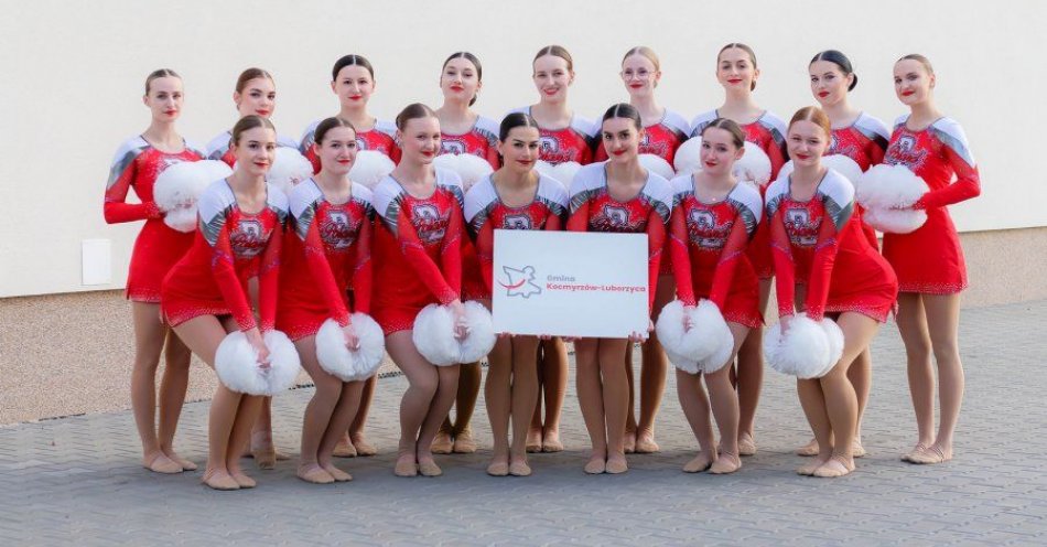 zdjęcie: Zawodniczki z Małopolski zatańczą na mistrzostwach świata w cheerleadingu w Orlando / fot. UM Kraków / Fot. materiały prasowe