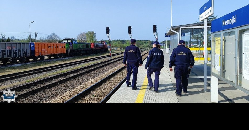 zdjęcie: Akcja Policji i Straży Ochrony Kolei- „Raw – Rail Action Week” / fot. KPP w Łosicach