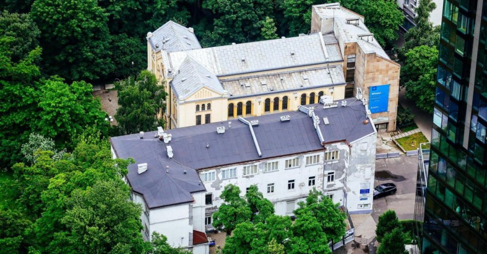 zdjęcie: Ambasada Niemiec wesprze renowację synagogi Nożyków w Warszawie / fot. PAP