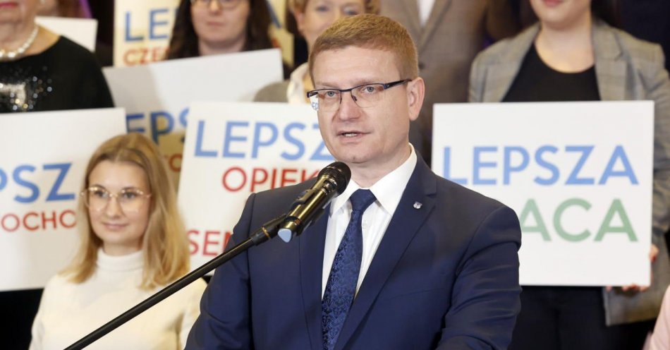 zdjęcie: Krzysztof Matyjaszczyk (Lewica) ponownie wybrany prezydentem miasta / fot. PAP