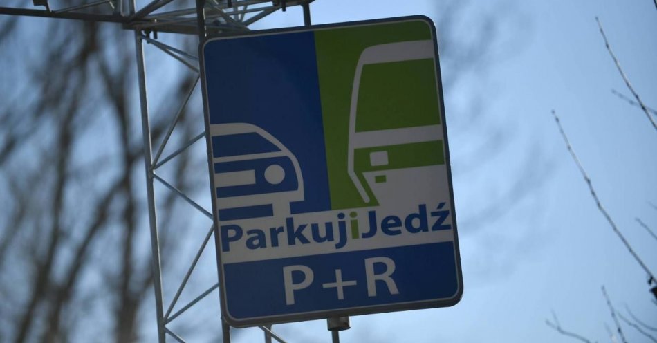 zdjęcie: Od niedzieli zmienia się regulamin parkingów P+R / fot. PAP