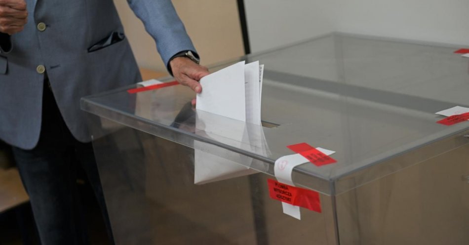 zdjęcie: Rozpoczęło się głosowanie w wyborach do Parlamentu Europejskiego / fot. PAP