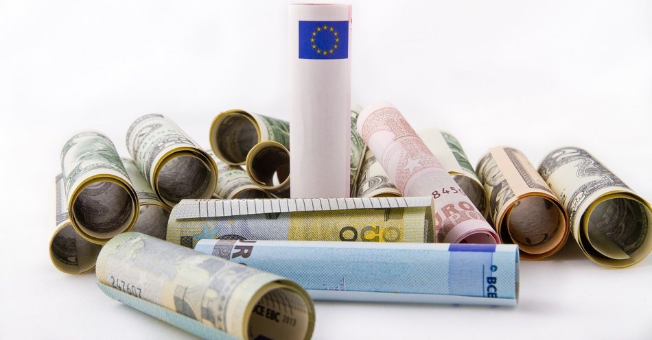 zdjęcie: Polska otrzymała 15,5 mld zł z funduszy UE i zainwestowała blisko 3,5 mld z KPO - Pełczyńska-Nałęcz / pixabay/1974711