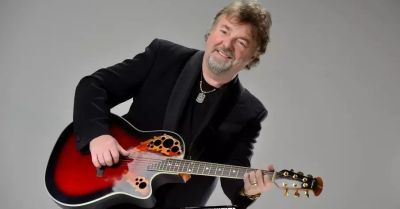 Jedna z gwiazd - muzyczny koktajl - 40 lat na scenie