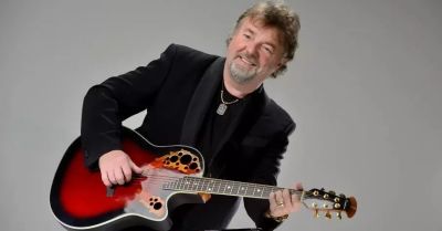 Jedna z gwiazd - muzyczny koktajl - 40 lat na scenie