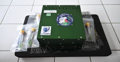 Naukowcy zbadają przydatność mikroglonów wulkanicznych do pozyskiwania surowców w kosmosie