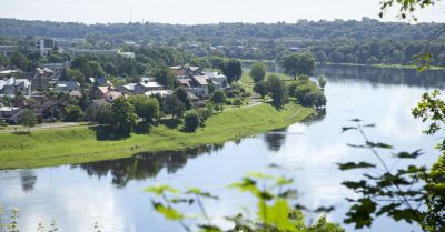 W Płocku na lewym brzegu Wisły ma powstać kompleks budynków mieszkaniowych z mariną