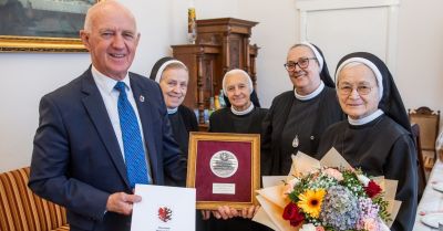 Sto lat w służbie Bogu i ludziom