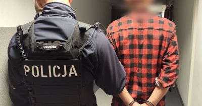 Złodziej telefonu zatrzymany po kradzieży w sklepie w Ślesinie