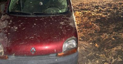 Dachowanie auta w Rudzku Dużym. Ranny 19 letni pasażer