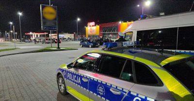 Włocławek: policja przerwała nocny zlot samochodowy