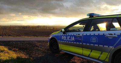 Nadchodzi pierwszy śnieg. Apel o ostrożność na drogach