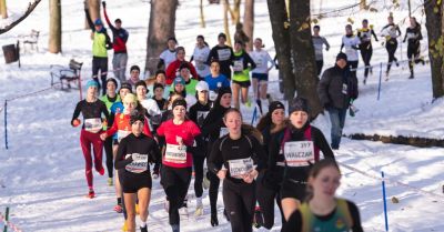 Lubin: ponad 700 zawodniczek i zawodników na starcie sobotnich mistrzostw Polski w biegach przełajowych