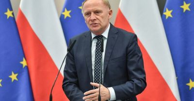 Wiceszef MSWiA Mroczek: osób związanych z dywersją na kolei więcej niż cztery, możliwe kolejne zatrzymania