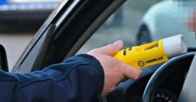 Nietrzeźwy kierowca zatrzymany w Pułtusku miał ponad 3 promile