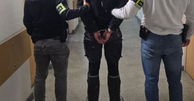 Mężczyzna ukradł alfę po kłótni z partnerką. Zatrzymany