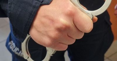 Monieccy policjanci zatrzymali 55 latek poszukiwany przez sąd