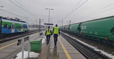 Przeworsk: policja wzmacnia ochronę torów w operacji TOR