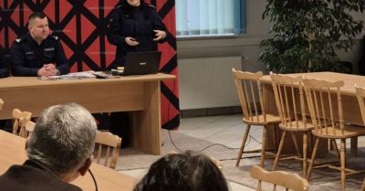Mieszkańcy i policja rozmawiali o cyberzagrożeniach