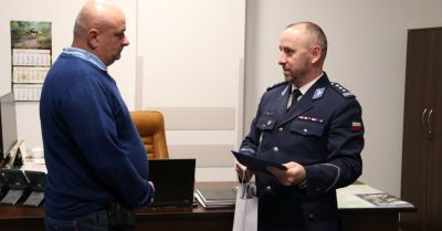 Kierowca autobusu pomógł odnaleźć zaginioną dziewczynkę