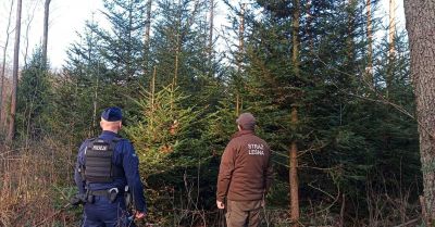 Włoszczowa: wspólne patrole przeciw kłusownikom i śmieciarzom