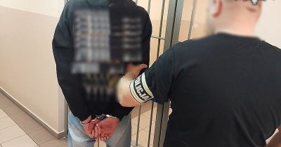 Trzech mężczyzn zatrzymanych po rozboju w sklepie w Praszce