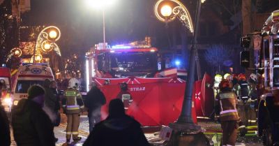 Zakopane: pożar lokalu na Krupówkach; dwie osoby nieprzytomne