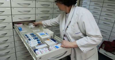 Rośnie koszt refundacji leków, a korzystających z niej pacjentów nie przybywa