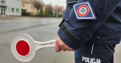 Zatrzymany po kolizji w Golinie: miał znieważać i uderzyć policjanta