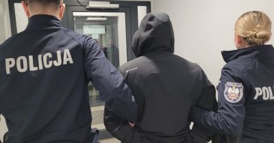 Nocna przejażdżka BMW mimo sądowego zakazu skończyła się aresztem