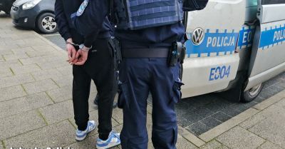 Zatrzymani za zniszczenie świątecznych dekoracji w Krośnie Odrzańskim