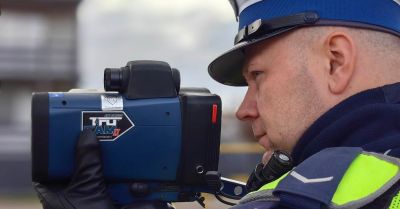 Poszukiwany kierowca bez uprawnień zatrzymany na DK65