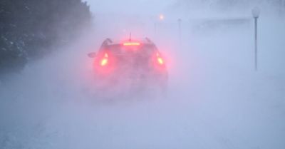 IMGW ostrzega południe Polski przed zawiejami i zamieciami śnieżnymi