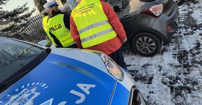 Policja i WORD uczą bezpiecznej jazdy zimą