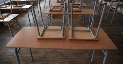 MEN: z powodu niskich temperatur zajęcia odwołano w 532 szkołach