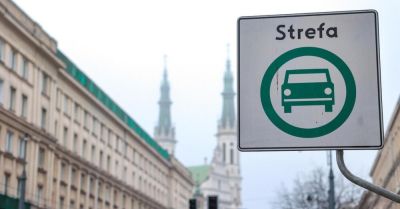 Za dwa lata prawie 130 tys. aut zarejestrowanych w Warszawie nie będzie mogło wjechać do SCT