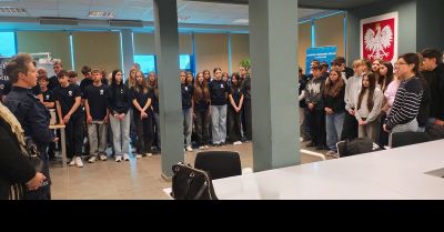 Dni Otwarte w Komendzie Policji w Opocznie przyciągnęły młodzież