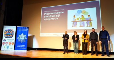 NASK w Rawie Mazowieckiej uczy o dezinformacji i cyberbezpieczeństwie