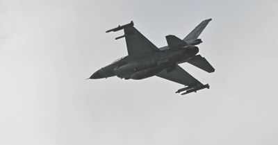 Szef MON: w czwartek wieczorem polskie F-16 przechwyciły kolejny rosyjski samolot rozpoznawczy nad Bałtykiem