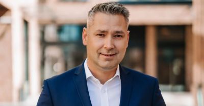 Paliwo drożeje, leasing przyspiesza, a marki z Chin rosną. Tak Polacy przeliczają dziś zakup auta