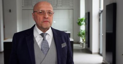 Szara strefa odpowiada symbolicznie za pierwsze 65 dni roku. Największy jej udział koncentruje się w handlu, usługach i budownictwie
